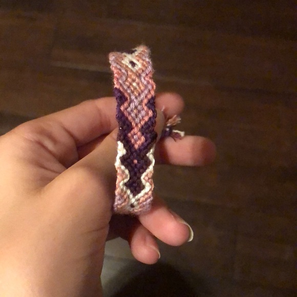 DIY Handmade Friendship Bracelets! - Picture 8 of 11